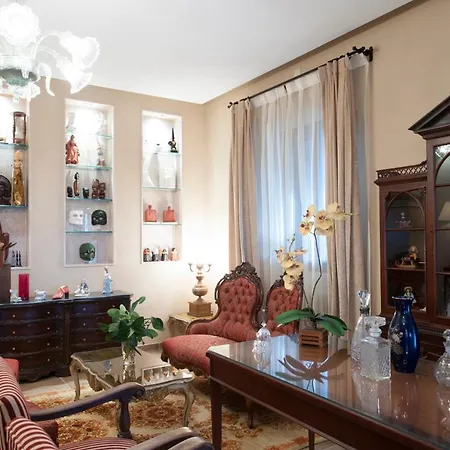 Luxurious 6-bedroom Just 10 Minutes From The Villa Manacor (Mallorca)